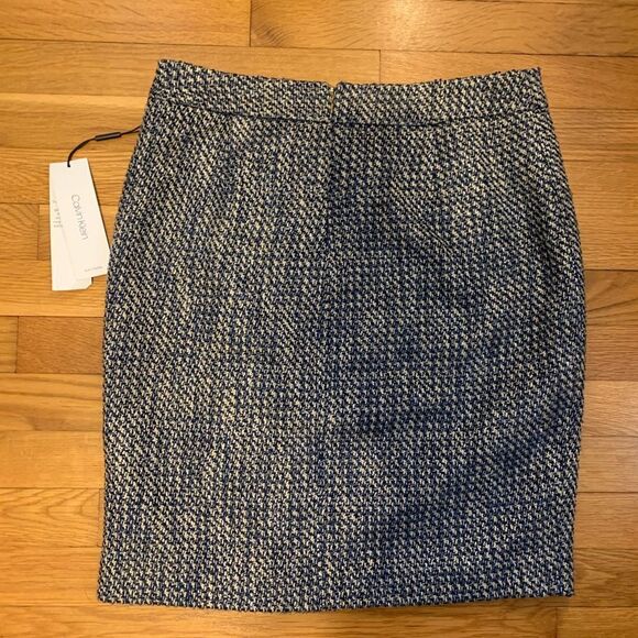 Calvin Klein size 10P tweed skirt - Picture 2 of 3